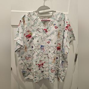 Scrub Basics Christmas Holiday Scrub Top Snowman Santa Lights Print Size XL